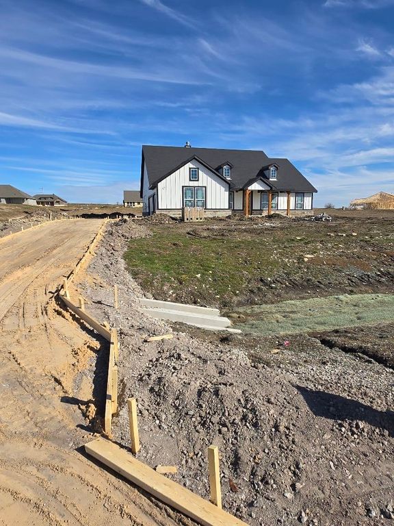 127 Big Sky Road, Decatur, TX 76234