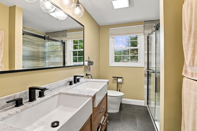 6 Francis St, Norton, MA 02766