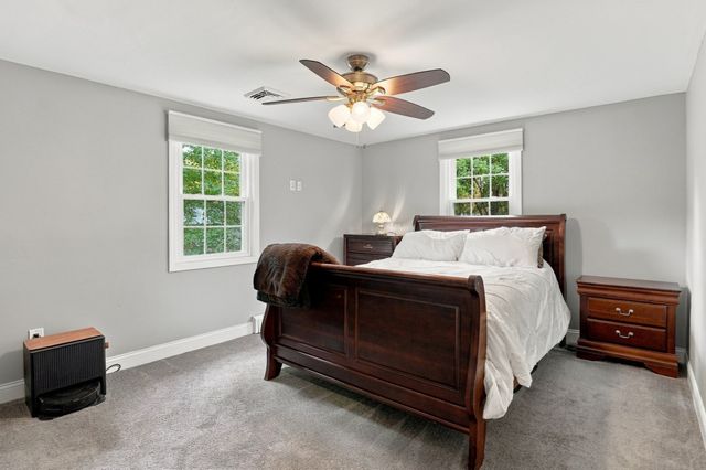 6 Francis St, Norton, MA 02766