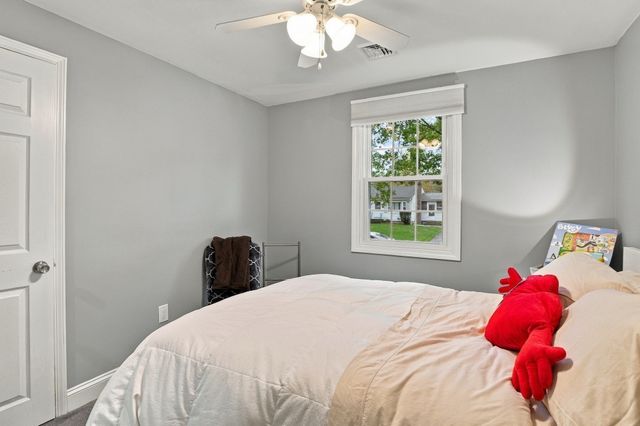 6 Francis St, Norton, MA 02766