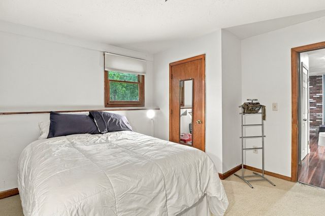 6 Francis St, Norton, MA 02766