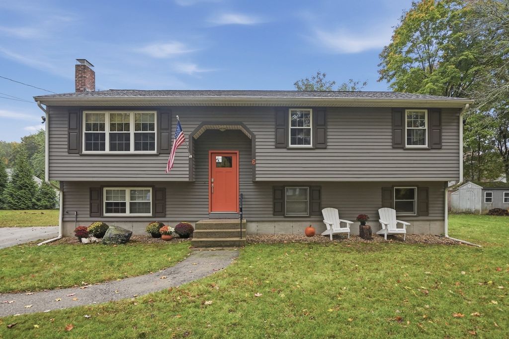 6 Francis St, Norton, MA 02766