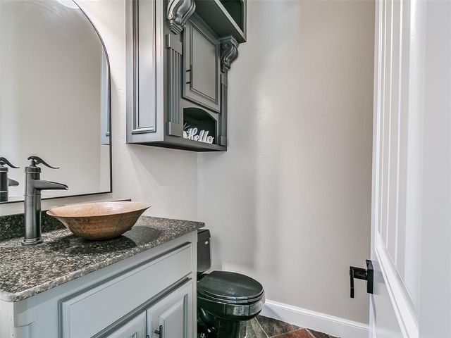 4208 Olde Copper Creek, Moore, OK 73160