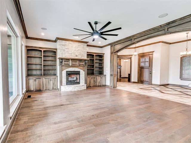 4208 Olde Copper Creek, Moore, OK 73160