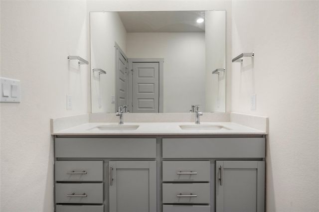 8006 Linda Michelle LN, Austin, TX 78724