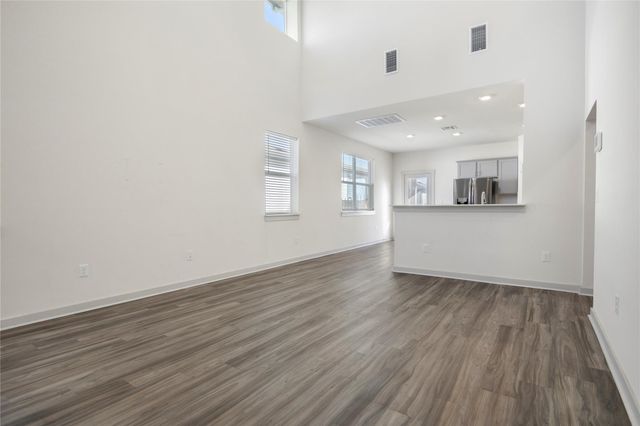 8006 Linda Michelle LN, Austin, TX 78724