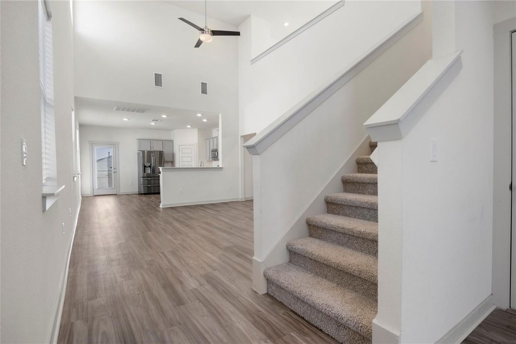 8006 Linda Michelle LN, Austin, TX 78724