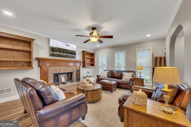 1449 Wood Park Way NW, Kennesaw, GA 30152