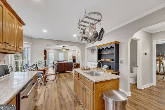 1449 Wood Park Way NW, Kennesaw, GA 30152