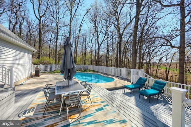 1005 MARGHERITA CT, Red Lion, PA 17356