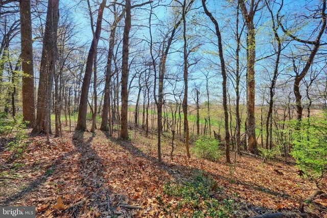 1005 MARGHERITA CT, Red Lion, PA 17356