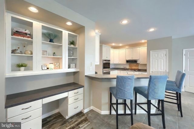 1005 MARGHERITA CT, Red Lion, PA 17356