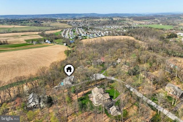 1005 MARGHERITA CT, Red Lion, PA 17356