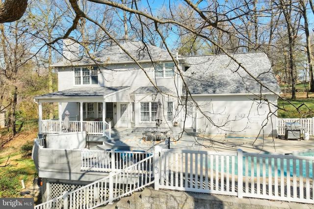 1005 MARGHERITA CT, Red Lion, PA 17356