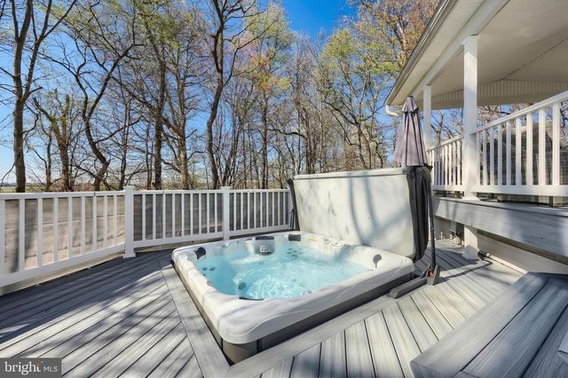 1005 MARGHERITA CT, Red Lion, PA 17356