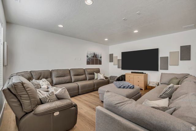 496 E 1200 N, Mapleton, UT 84664
