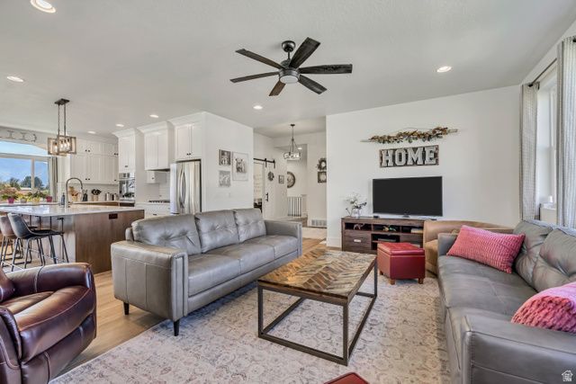 496 E 1200 N, Mapleton, UT 84664
