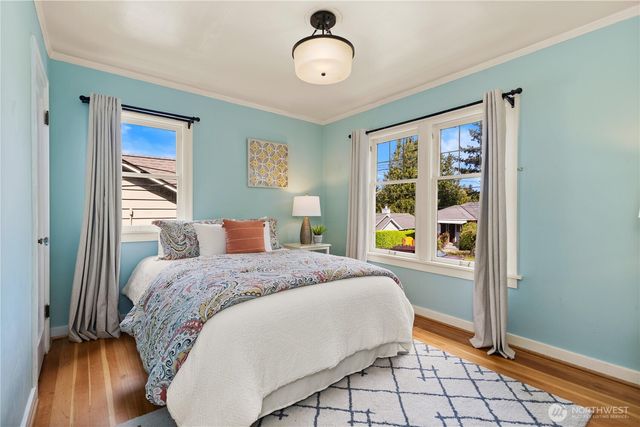 547 NE 91st Street, Seattle, WA 98115