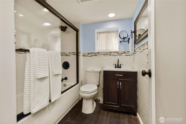 547 NE 91st Street, Seattle, WA 98115