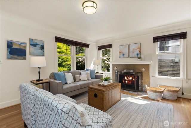 547 NE 91st Street, Seattle, WA 98115