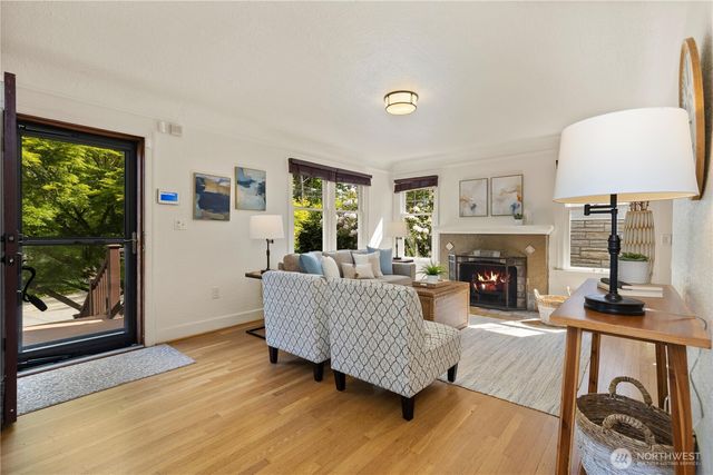 547 NE 91st Street, Seattle, WA 98115