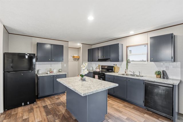 5813 County Road 912, Godley, TX 76044