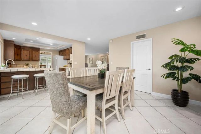 11348 Barbi Lane, Los Alamitos, CA 90720