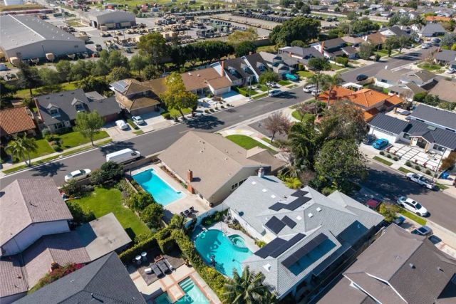 11348 Barbi Lane, Los Alamitos, CA 90720