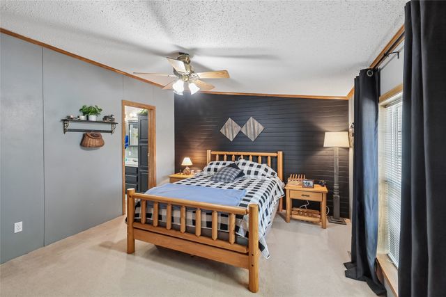 104 North Drive, Montezuma, IA 50171