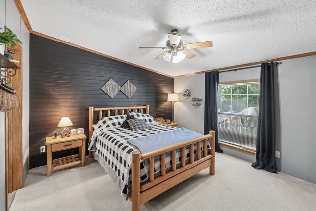 104 North Drive, Montezuma, IA 50171