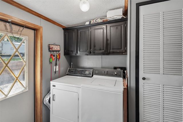 104 North Drive, Montezuma, IA 50171