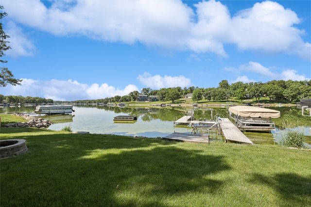 104 North Drive, Montezuma, IA 50171
