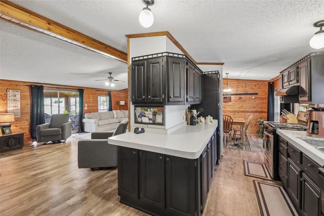 104 North Drive, Montezuma, IA 50171