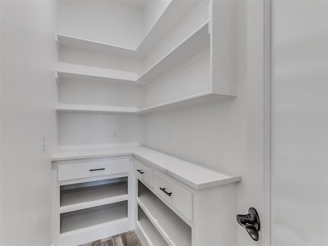 8060 Longbow, Guthrie, OK 73044