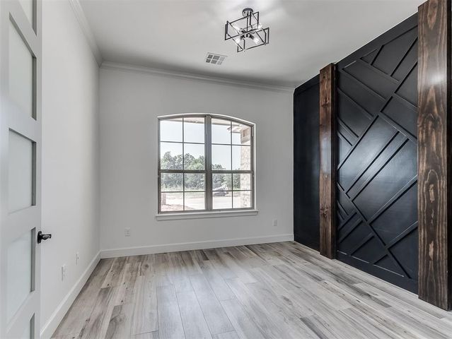 8060 Longbow, Guthrie, OK 73044