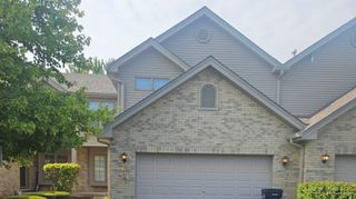 11907 Sterling Drive, Orland Park, IL 60467