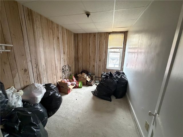 759 Mckean Ave, Donora, PA 15033