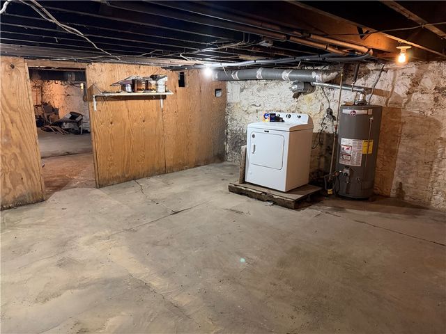 759 Mckean Ave, Donora, PA 15033