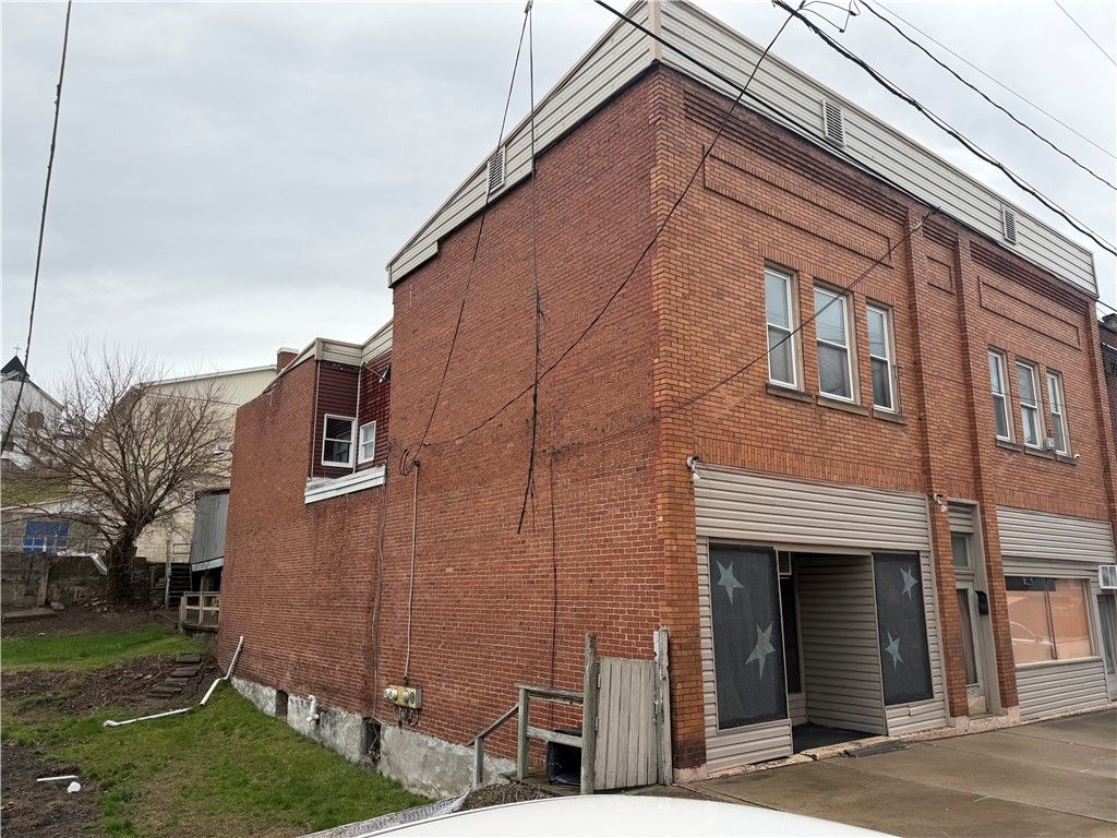 759 Mckean Ave, Donora, PA 15033