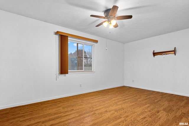 3510 N Kingston Dr Apt 5, Peoria, IL 61604