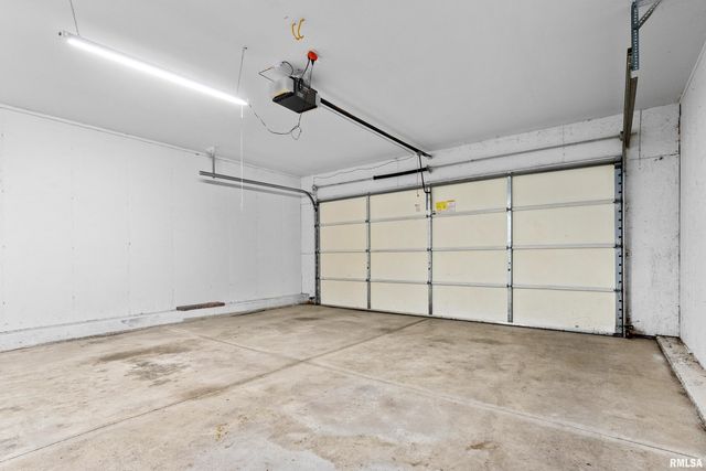 3510 N Kingston Dr Apt 5, Peoria, IL 61604