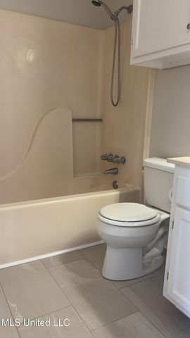 1712 James Buchanan Drive, Biloxi, MS 39531