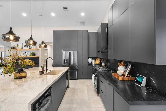 926 SW 35th Court, Boynton Beach, FL 33435