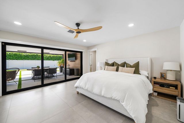 926 SW 35th Court, Boynton Beach, FL 33435