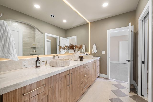 926 SW 35th Court, Boynton Beach, FL 33435