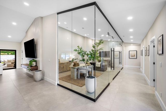 926 SW 35th Court, Boynton Beach, FL 33435