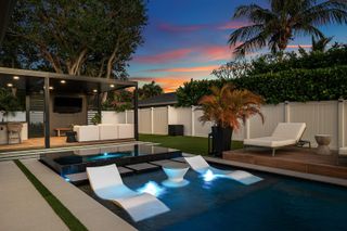 926 SW 35th Court, Boynton Beach, FL 33435