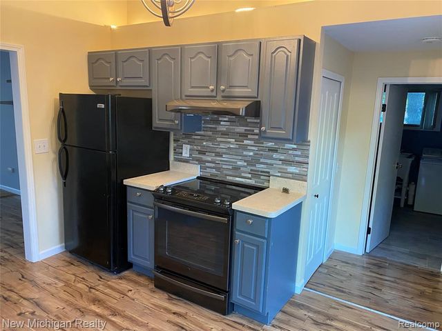 3262 Edgemere Street, Commerce Twp, MI 48382