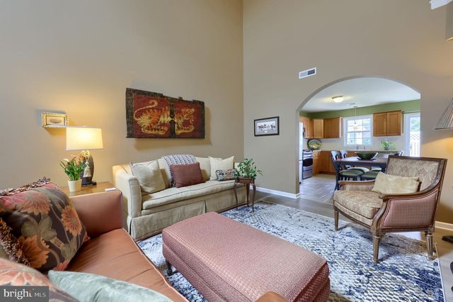 1343 FIELDSTONE DR, Mount Joy, PA 17552