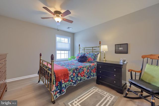 1343 FIELDSTONE DR, Mount Joy, PA 17552